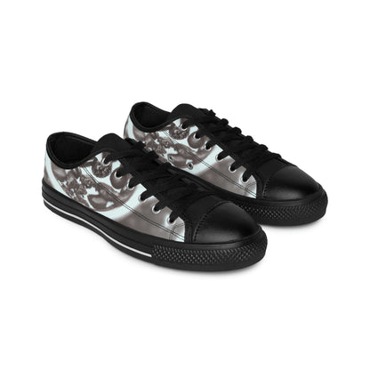 Solomon Shoesmith.- Low Top