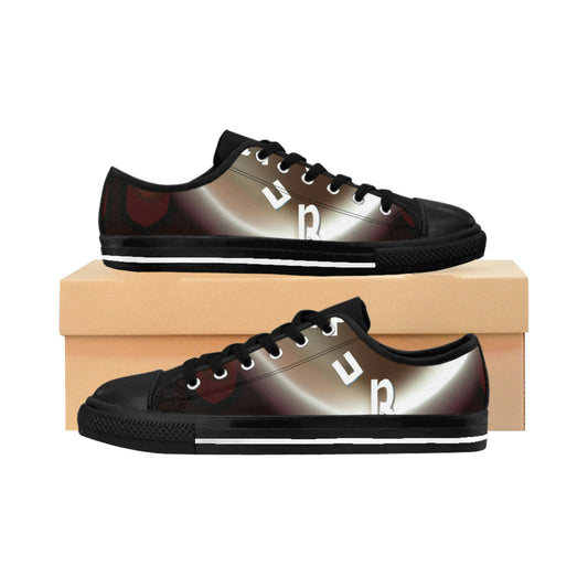 Anastasia Sartoriii- Low Top